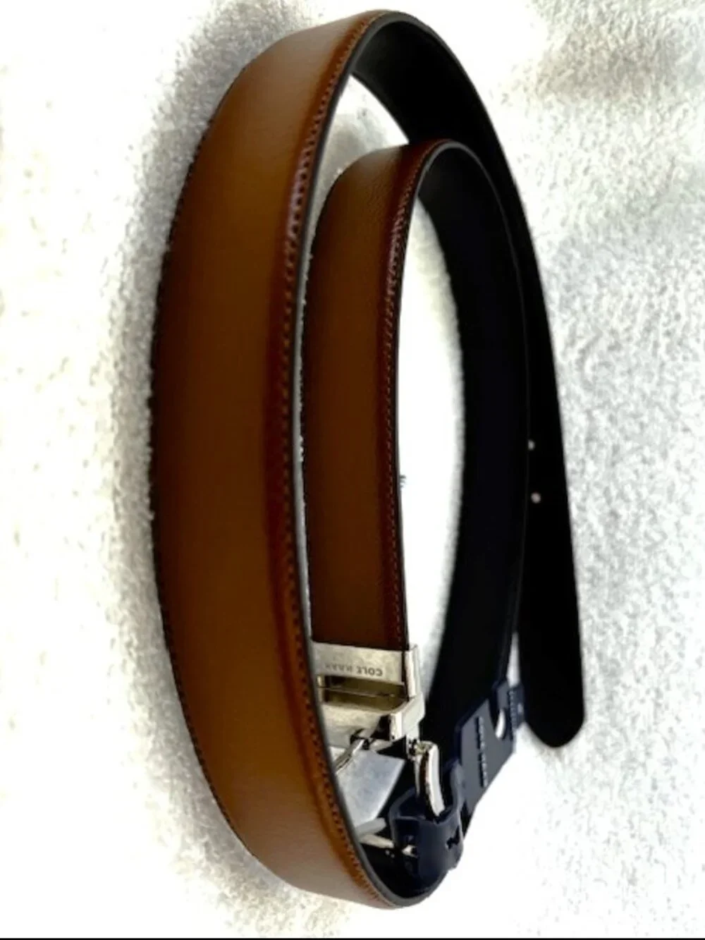 Cole Haan reversable tan/black leather belt NWT Size 1X